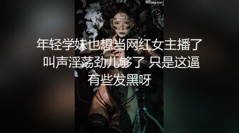 广东揭阳精神病少女 穿着暴露在科室门口跳舞 衣服都是精心打扮的 大胆装扮引人注目！