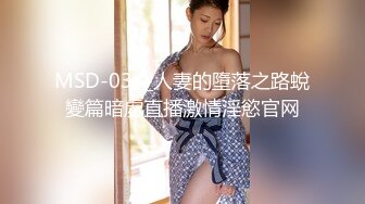 最新厕所偷窥制服小姐姐嘘嘘