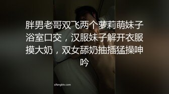 (色诱拳交) 勾引邻家弟弟来家约炮泄欲惨遭无情掏肛操翻菊花