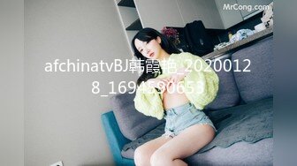 【新片速遞】   【国内街头写真】❤️白色紧身裤，甜美的样貌，隐隐的丁字裤，大大的屁股，鸡鸡蠢蠢欲动了❤️【322MB/MKV/22:05】