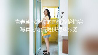 母子亂倫!媽媽透明內衣誘惑兒子、結果被兒子在沙發上猛幹很刺激