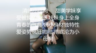  颜值不错的小宝贝穿着衣服跟小哥性爱啪啪，全程露脸开档牛仔裤让小哥抽插