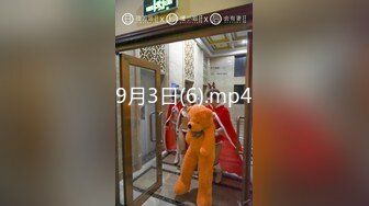 性感红唇【零零后空姐】浴室脱光光马桶上自慰，手指扣入近距离特写非常诱人