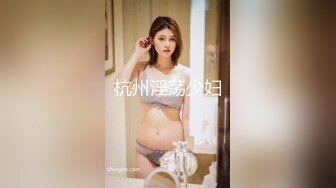  新黑客破解家庭摄像头偷拍 年轻夫妻真会玩看着平板花里胡哨肛塞调情花样操逼