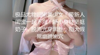 主题酒店大学生带女友开房，被摄像头偷拍，眼镜文静小妹也很骚，进来就脱掉裤子舔屌，衣服还没脱后入大屁股，各种姿势配合